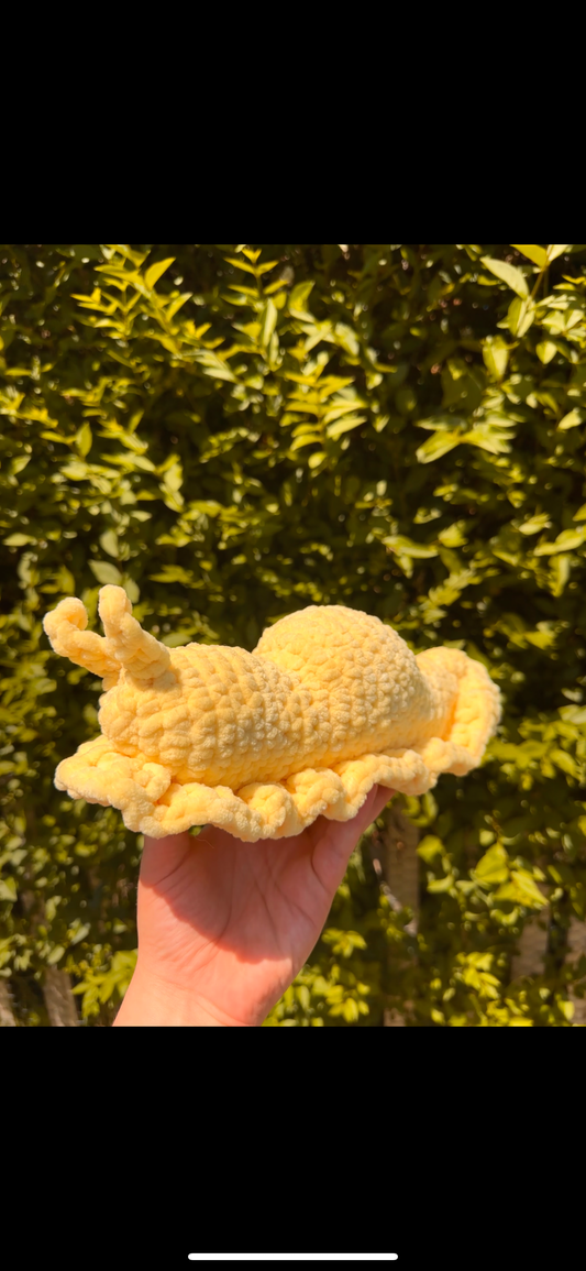PLUSHIE: Crochet Banana Slug
