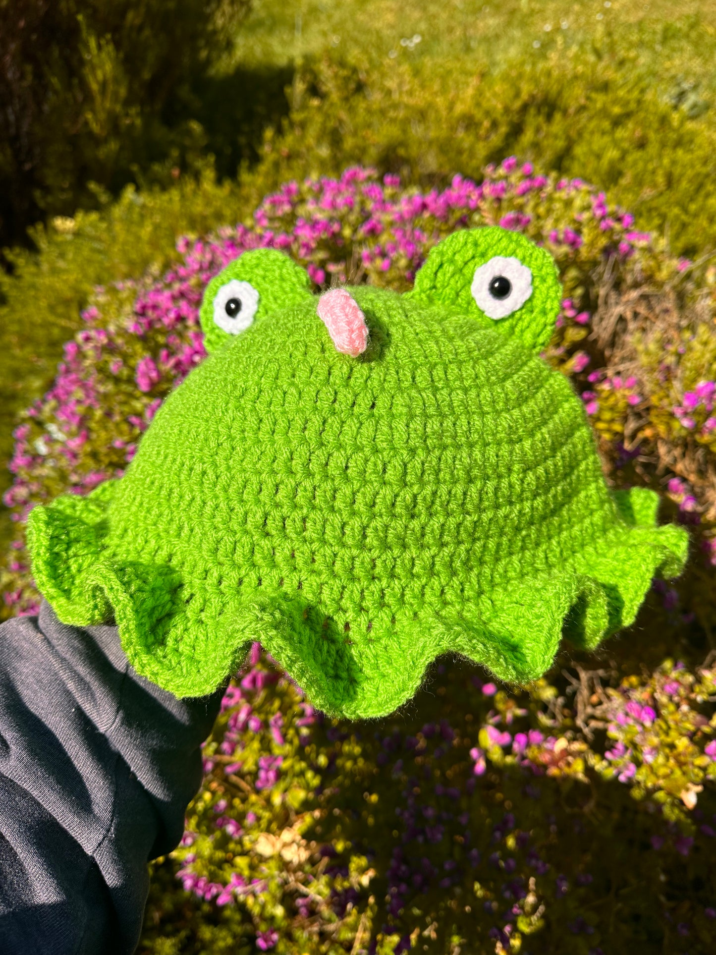 Crochet Frog Bucket Hat