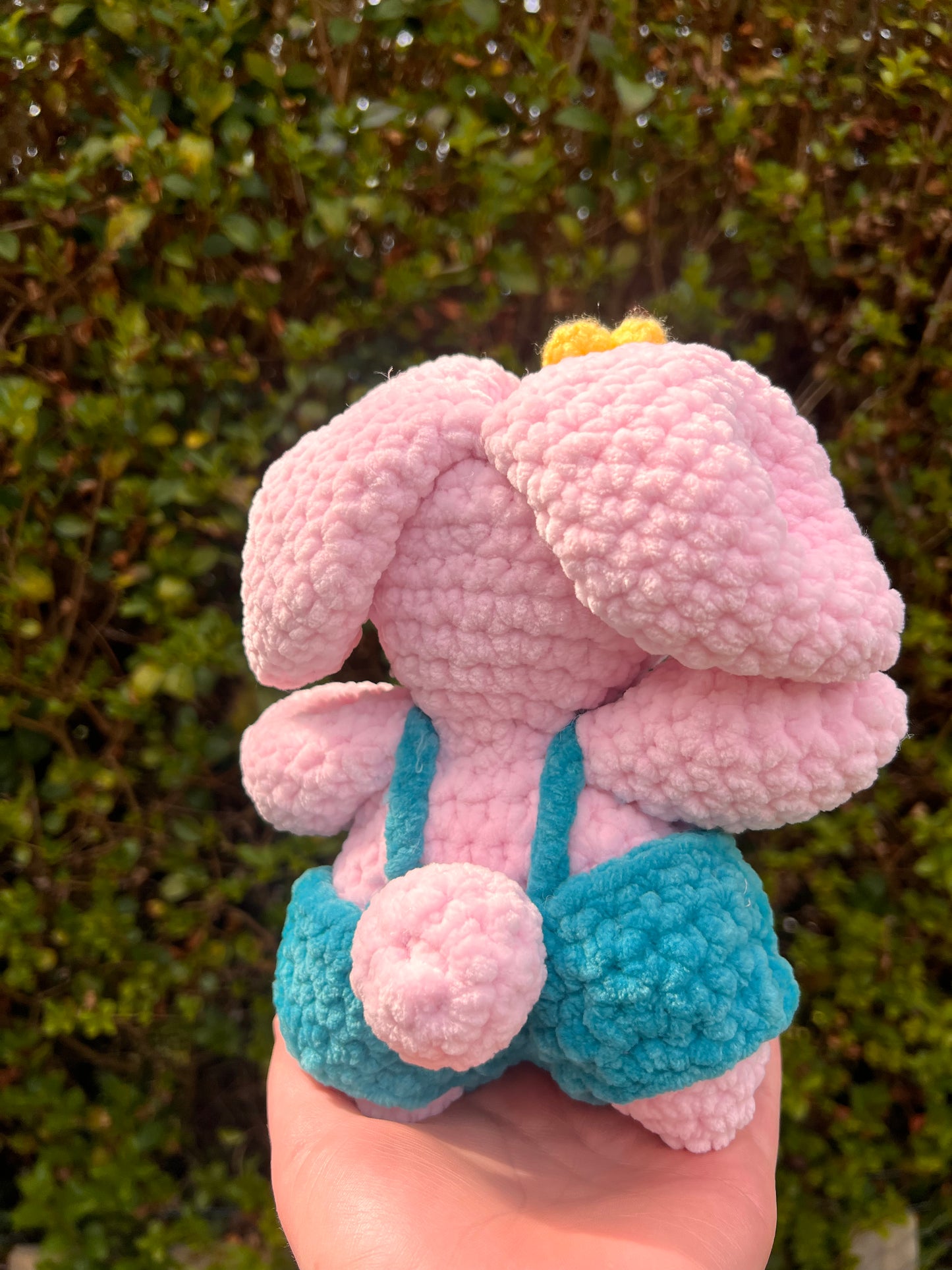 PLUSHIE: Crochet Amigurumi Flower Bunny